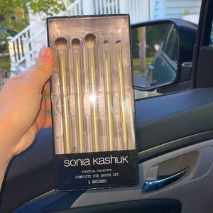 Sonia kashuk complete eye brush set with five brushes
